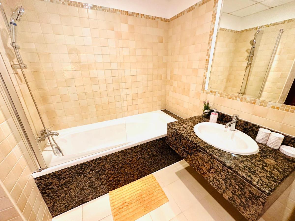 Luxury Casa - Indigo Sea View Apartment Jbr Beach 2Br Dubai Exterior foto
